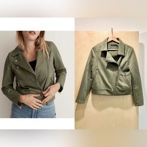 NWOT - Boutique Sage green jacket XS